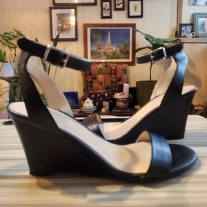 NINE WEST Black Wedge Heels